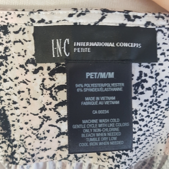 𝅺Inc International Concepts Snakeskin Faux Wrap Tank Top With Zipper Detail - Picture 9 of 10